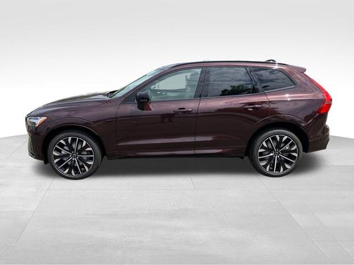 Mulberry 2026 Volvo XC60 B5 Ultra