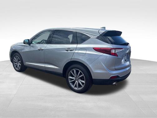 Lunar Silver Metallic 2019 Acura RDX Technology Package