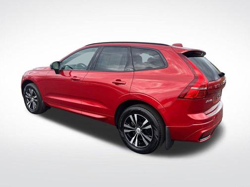 Fusion Red Metallic 2024 Volvo XC60 B5 Core
