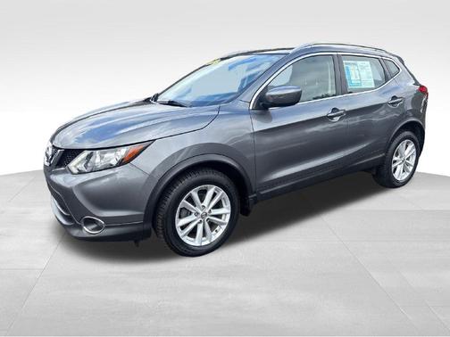 Gun Metallic 2017 Nissan Rogue Sport SV