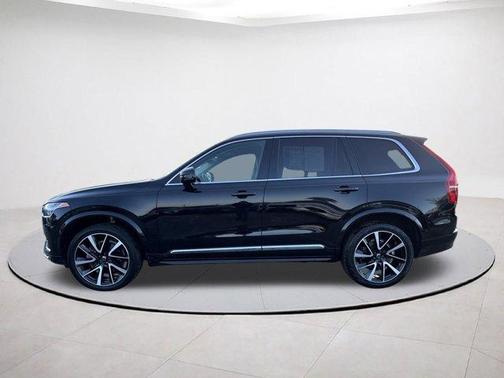 2023 Volvo XC90 B6 Plus 6-Seater
