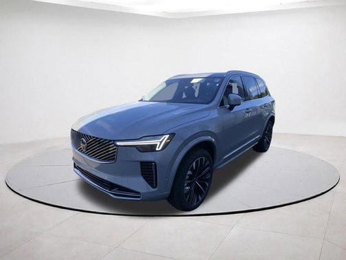 2026 Volvo XC90 B5 Plus 7-Seater