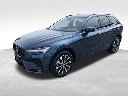 Denim Blue Metallic 2023 Volvo XC60 B5 Plus Dark Theme
