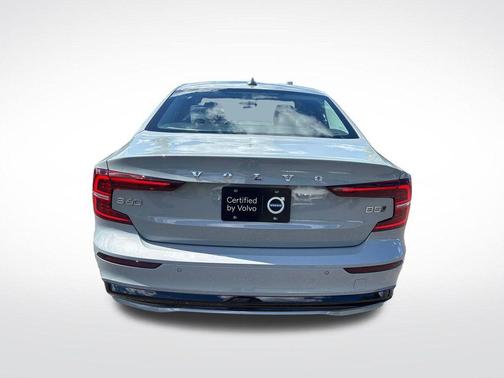 Metallic 2025 Volvo S60 B5 Plus