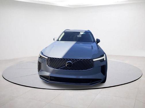 2026 Volvo XC90 B5 Plus 7-Seater