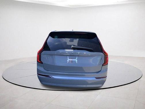 2026 Volvo XC90 B5 Plus 7-Seater