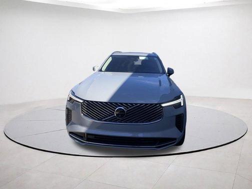 2026 Volvo XC90 B5 Plus 7-Seater