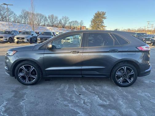 2019 Ford Edge ST