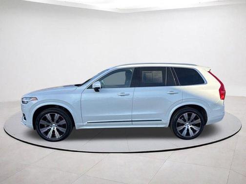2024 Volvo XC90 B6 Ultimate Bright Theme 7-Seater