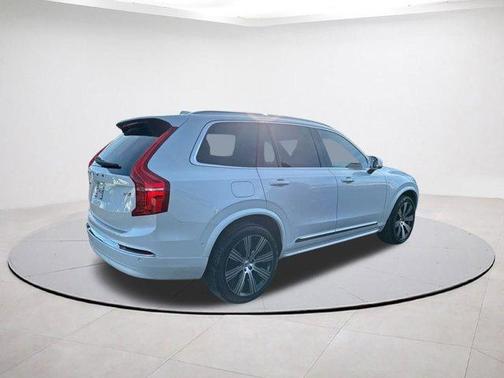 2024 Volvo XC90 B6 Ultimate Bright Theme 7-Seater