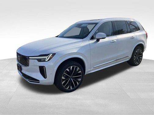 2026 Volvo XC90 B6 Ultra 7-Seater