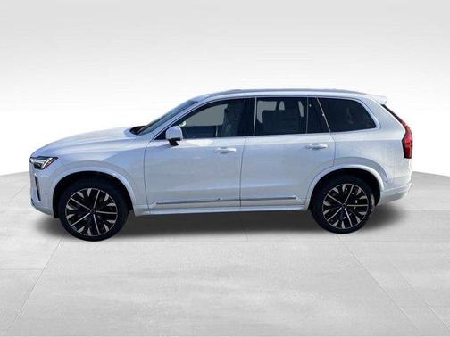 2026 Volvo XC90 B6 Ultra 7-Seater
