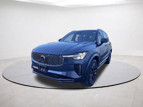 2025 Volvo XC90 PLUS