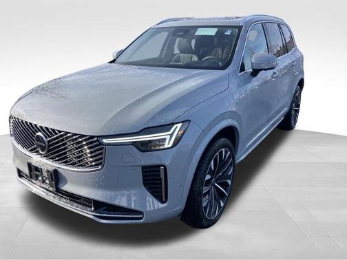 2026 Volvo XC90 B6 Ultra 7-Seater