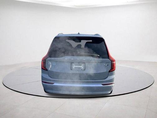 2026 Volvo XC90 B6 Ultra 7-Seater