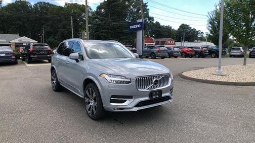 2025 Volvo XC90 B6 Ultra