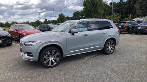 2025 Volvo XC90 B6 Ultra