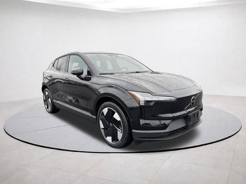 2026 Volvo EX30 Twin Motor Ultra