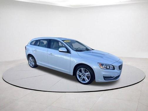 2015 Volvo V60 T5 Platinum