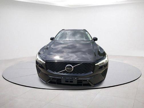 2026 Volvo XC60 B5 Core