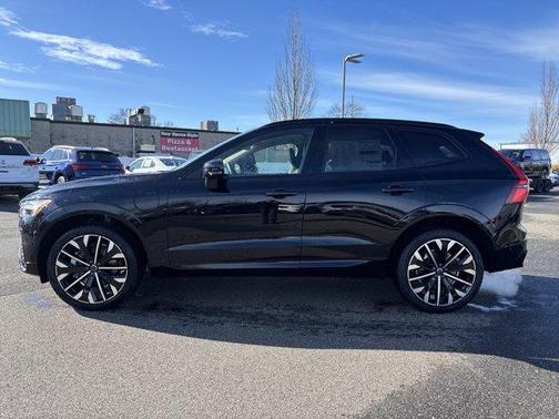 2026 Volvo XC60 Plug-In Hybrid T8 Ultra