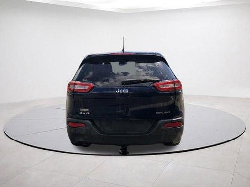 2014 Jeep Cherokee Sport