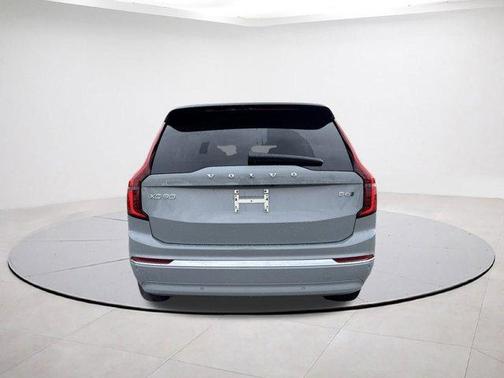 2026 Volvo XC90 B6 Ultra 7-Seater