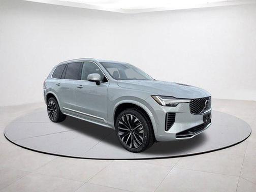 2026 Volvo XC90 B6 Ultra 7-Seater