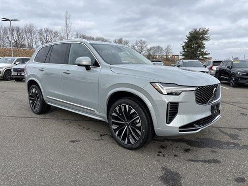 2026 Volvo XC90 B6 Ultra 7-Seater