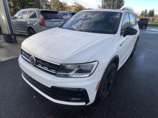 2021 Volkswagen Tiguan 2.0T SE R-Line Black