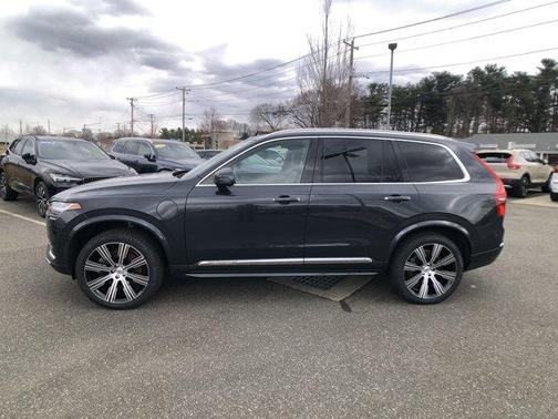 2022 Volvo XC90 Recharge Plug-In Hybrid T8 Inscription Extended Range 6P