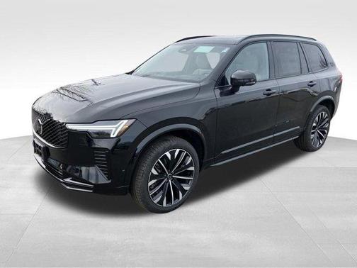 2026 Volvo XC90 B6 Ultra Dark Theme 6-Seater