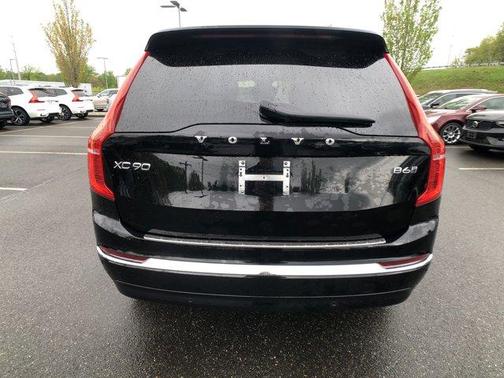 2024 Volvo XC90 B6 Plus Bright Theme 7-Seater
