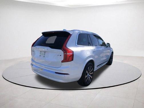 2024 Volvo XC90 B5 Core Bright Theme