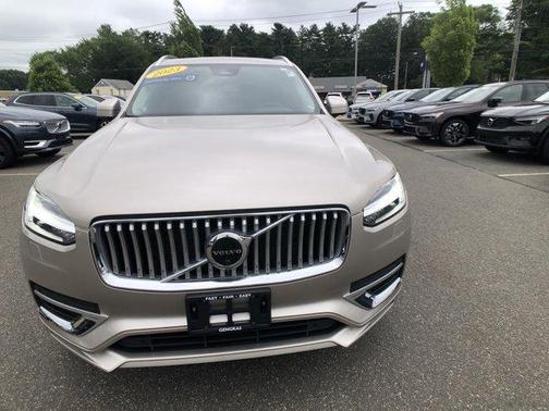 2023 Volvo XC90 B6 Plus 7-Seater