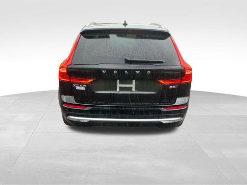 Black Stone 2023 Volvo XC60 B5 Plus Bright Theme