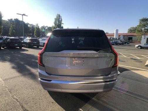 2026 Volvo XC90 B5 Plus 7-Seater
