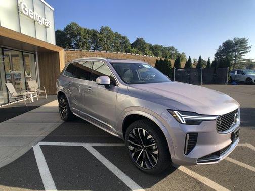 2026 Volvo XC90 B5 Plus 7-Seater