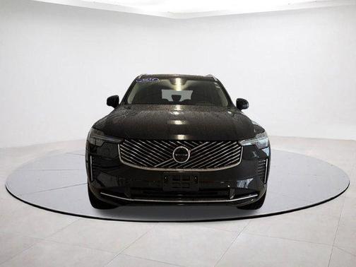 2025 Volvo XC90 PLUS