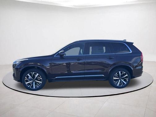 2026 Volvo XC90 B5 Core