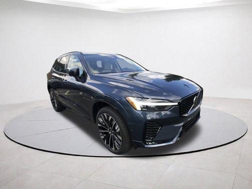 2026 Volvo XC60 B5 Ultra