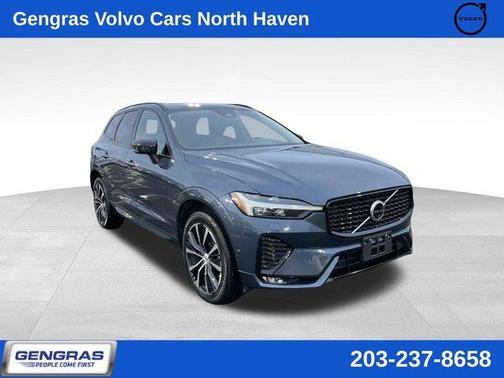 2025 Volvo XC60 B5 Plus