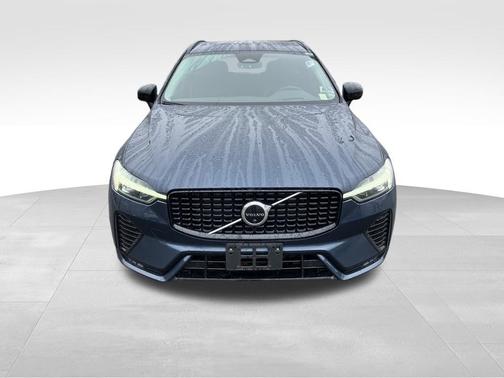 Denim Blue Metallic 2023 Volvo XC60 B5 Ultimate Dark Theme