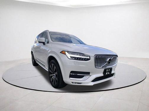 2024 Volvo XC90 B5 Core Bright Theme