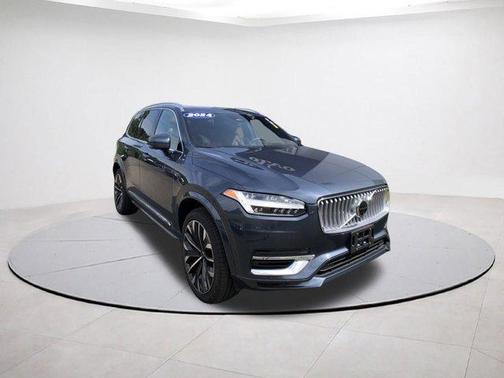 2024 Volvo XC90 Recharge Plug-In Hybrid T8 Ultimate Bright Theme 7-Seater