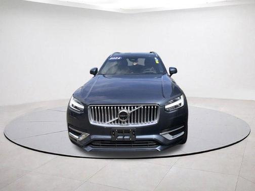 2024 Volvo XC90 Recharge Plug-In Hybrid T8 Ultimate Bright Theme 7-Seater