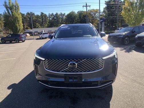 2025 Volvo XC90 PLUS
