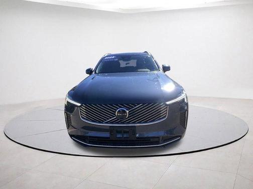 2025 Volvo XC90 PLUS