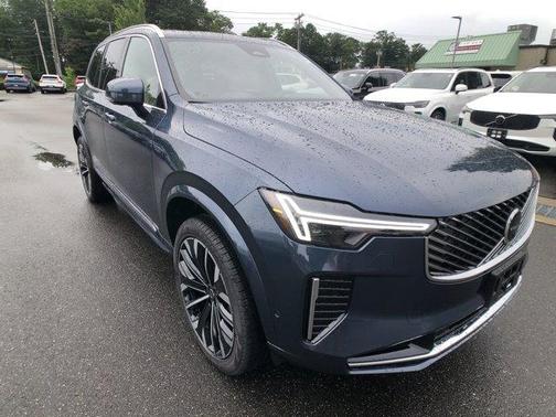2026 Volvo XC90 PLUS