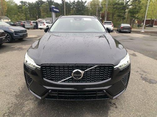 2025 Volvo XC60 Plug-In Hybrid T8 Ultra